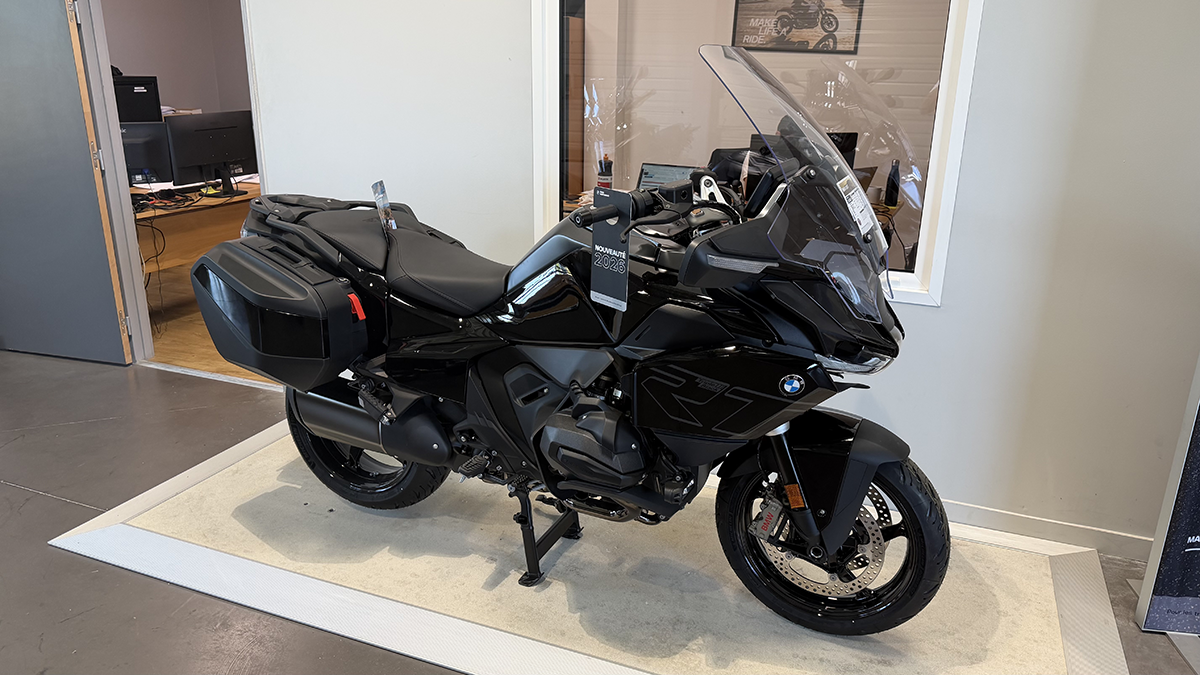 BMW R1300 RT BMW R1300 RT